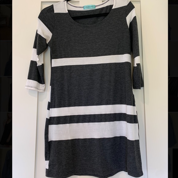 Chris & Carol Dresses & Skirts - Gray and White Striped Dress